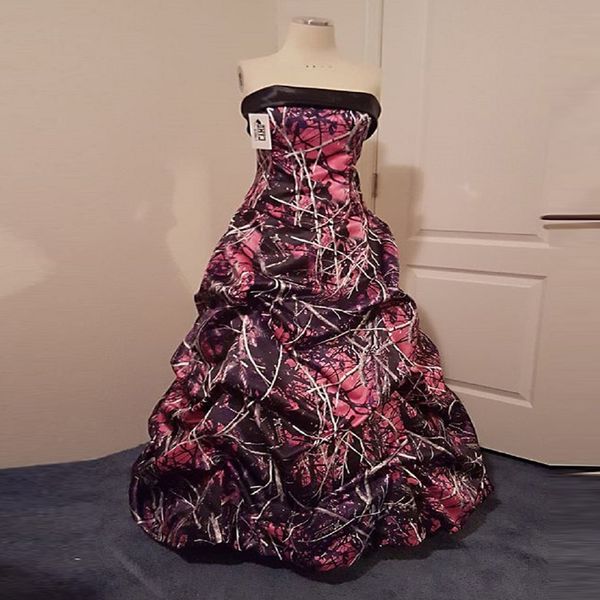 2023 new draped satin camo wedding dresses muddy girls pleated floor length lace up back bridal gowns camouflage plus size countryside forma, White
2023 new draped satin camo wedding dresses muddy girls pleated floor length lace up back bridal gowns camouflage plus size countryside forma, White
