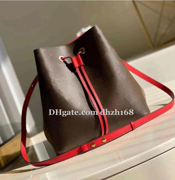 selling luxury designer bucket floral ladies handbag letter shoulder bag messenger bag shoulder bag
selling luxury designer bucket floral ladies handbag letter shoulder bag messenger bag shoulder bag