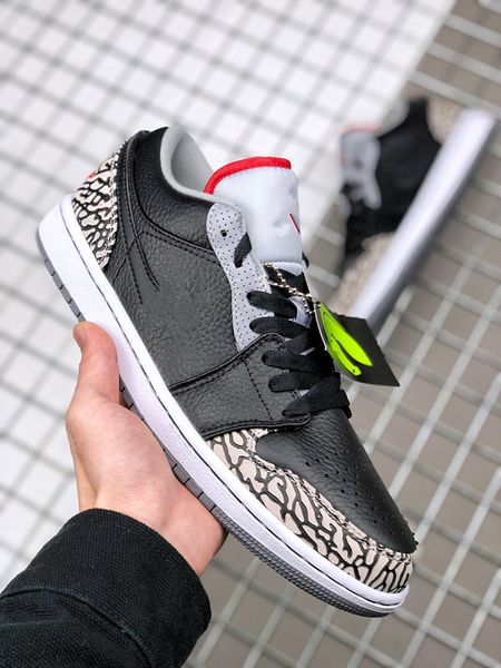 new release basketball shoes mens jumpman 1 low og all black backboard high og men women outdoor sneakers trainers ship with shoebox
new release basketball shoes mens jumpman 1 low og all black backboard high og men women outdoor sneakers trainers ship with shoebox