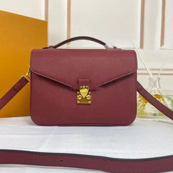 10a luxury designer crossbody bag women handbag messenger bags oxidizing leather elegant shoulder bags cross body purse fashion louiseitys v
10a luxury designer crossbody bag women handbag messenger bags oxidizing leather elegant shoulder bags cross body purse fashion louiseitys v