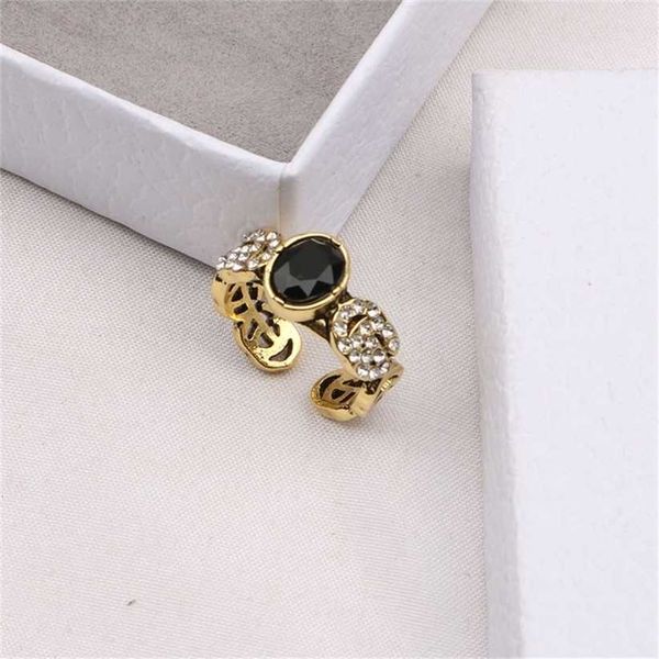 2023 designer new fashion jewelry black living flash middle versatile ancient family hand jewelry ring female, Silver
2023 designer new fashion jewelry black living flash middle versatile ancient family hand jewelry ring female, Silver