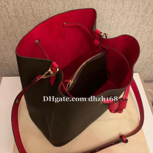 selling luxury designer bucket floral ladies handbag brand letter shoulder bag messenger bag shoulder bag
selling luxury designer bucket floral ladies handbag brand letter shoulder bag messenger bag shoulder bag