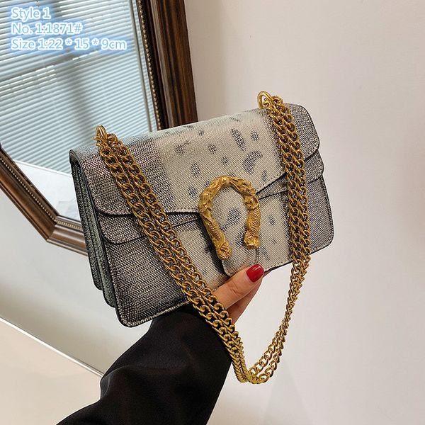 factory wholesale ladies shoulder bags 2 elegant style flip printed snake chain bag street popular gold buckle handbag contrast leather coin
factory wholesale ladies shoulder bags 2 elegant style flip printed snake chain bag street popular gold buckle handbag contrast leather coin