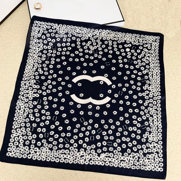 luxury brand silk square scarf fashion four seasons girl shawl exquisite design lovers gift new style counter headband lovers accessories 50, Blue;gray
luxury brand silk square scarf fashion four seasons girl shawl exquisite design lovers gift new style counter headband lovers accessories 50, Blue;gray