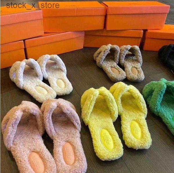designers women soft slippers woolskin sheepskin insole slides winter luxury plush fur oran sandals rubber sole flat slipper h656, Black
designers women soft slippers woolskin sheepskin insole slides winter luxury plush fur oran sandals rubber sole flat slipper h656, Black