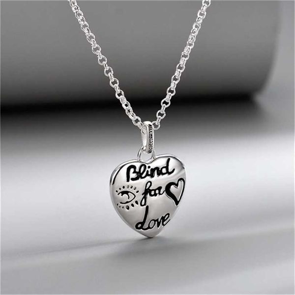 2023 designer new fashion jewelry double ancient family love fearless necklace men's women's personality trend flower and love pen, Silver
2023 designer new fashion jewelry double ancient family love fearless necklace men's women's personality trend flower and love pen, Silver