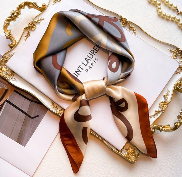 scarf designer letters print headband flower imitate silk for women fashion long handle bag scarves paris shoulder tote luggage ribbon head, Blue;gray
scarf designer letters print headband flower imitate silk for women fashion long handle bag scarves paris shoulder tote luggage ribbon head, Blue;gray