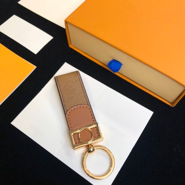 luxury keychain mens leather car key ring keychains buckle womens fashion bags hanging buckle high quality, Slivery;golden
luxury keychain mens leather car key ring keychains buckle womens fashion bags hanging buckle high quality, Slivery;golden