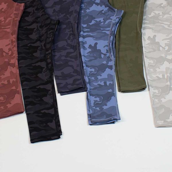 fitness luss running street women yoga pants sports high waist camouflage leggings absorption perspiration trousers leggings 2023 wwe5, Black;white
fitness luss running street women yoga pants sports high waist camouflage leggings absorption perspiration trousers leggings 2023 wwe5, Black;white