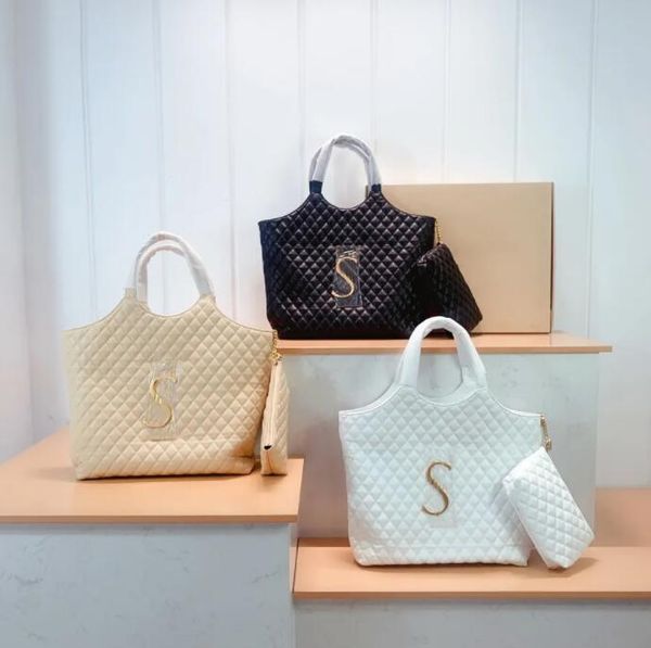 5a designer shoulder bags luxury outdoors women handbags tote real leather bag lady outdoors plaid purses duffle luggage by 1978 w262 005
5a designer shoulder bags luxury outdoors women handbags tote real leather bag lady outdoors plaid purses duffle luggage by 1978 w262 005