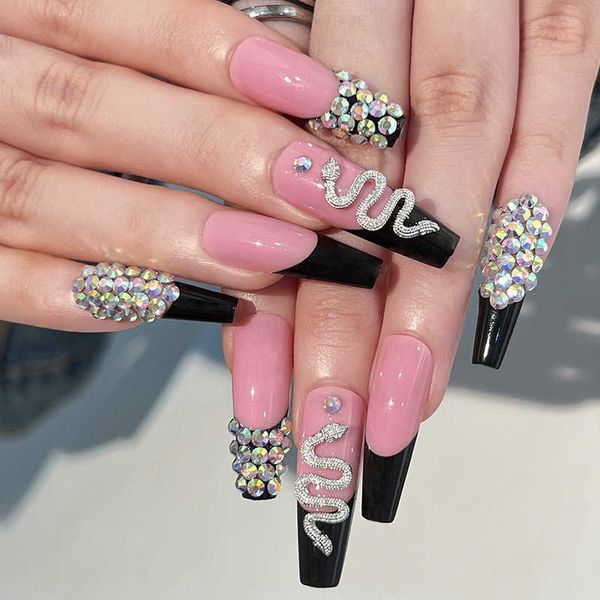 false nails french nail wearing nude powder black edge fake nail snake pile drill long ballet false 230318, Red;gold
false nails french nail wearing nude powder black edge fake nail snake pile drill long ballet false 230318, Red;gold