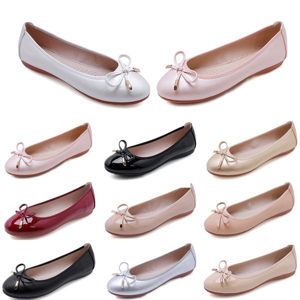 single shoes women new large women's shoes chicken rolls shoes doudou shoes women 010, Black
single shoes women new large women's shoes chicken rolls shoes doudou shoes women 010, Black