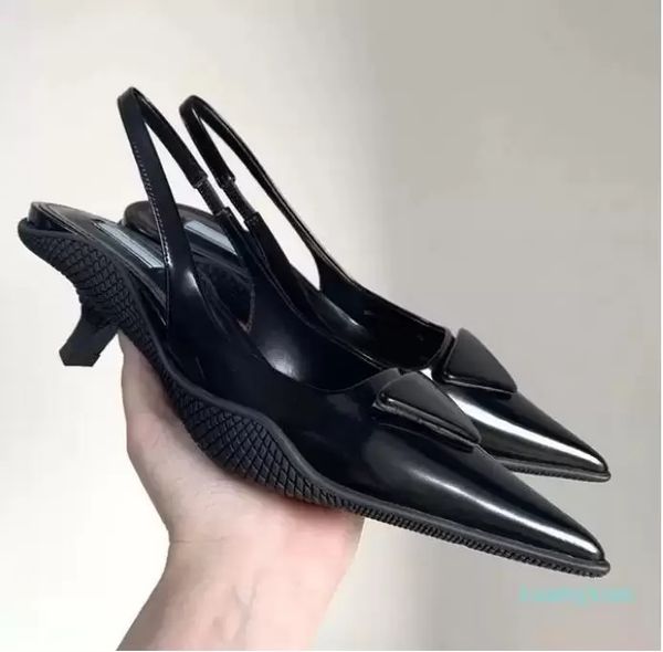 luxurys designers spring sandals shiny leather back strap high heels heel logo head high-heeled women shoes wedding party dress shoes size 3, Black
luxurys designers spring sandals shiny leather back strap high heels heel logo head high-heeled women shoes wedding party dress shoes size 3, Black