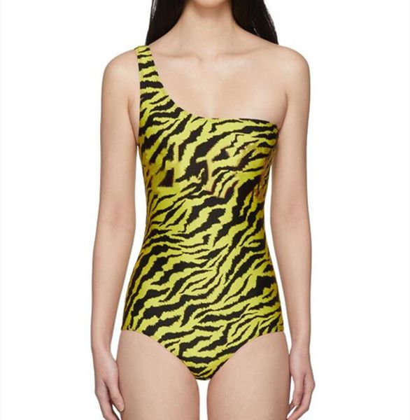 2021 womens bikini summer woman letter prints swimsuit lady fashion swimwear push up mature wrap beachwear backless halter st3970950
2021 womens bikini summer woman letter prints swimsuit lady fashion swimwear push up mature wrap beachwear backless halter st3970950