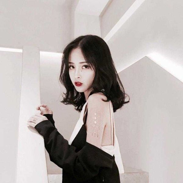 wholesale wig womens long hair collarbone length haircut center parted bangs, Black
wholesale wig womens long hair collarbone length haircut center parted bangs, Black