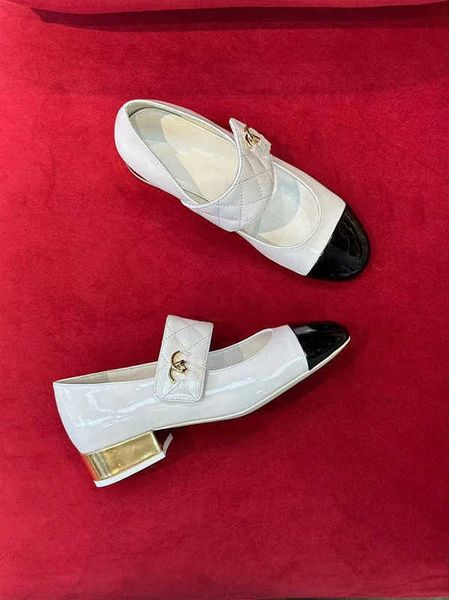 designer sandals channel slides shoes 2023 new style small wide band mary jane shoes shallow thick heel one-line buckle single shoe style wo, Black
designer sandals channel slides shoes 2023 new style small wide band mary jane shoes shallow thick heel one-line buckle single shoe style wo, Black