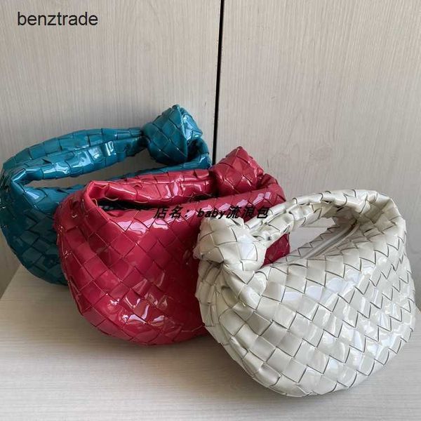 bottegs venets jodie commuter handbag lacquer leather cow dumpling cloud lady mini small size zipper
bottegs venets jodie commuter handbag lacquer leather cow dumpling cloud lady mini small size zipper