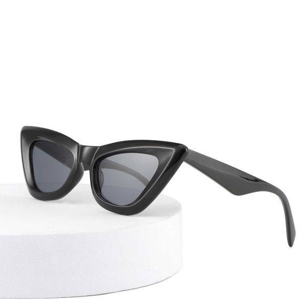 selling sunglasses fashionable and comfortable travel sunglasses women's advanced ins large frame cat's eye sunglasses, White;black
selling sunglasses fashionable and comfortable travel sunglasses women's advanced ins large frame cat's eye sunglasses, White;black