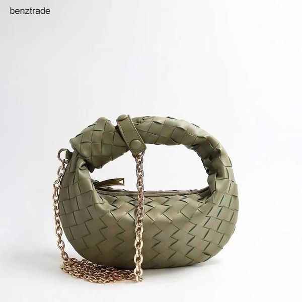bottegs venets jodie commuter handbag bowknot women s bag knot hand one shoulder messenger pleated armpit cloud swallowing small k0n7
bottegs venets jodie commuter handbag bowknot women s bag knot hand one shoulder messenger pleated armpit cloud swallowing small k0n7