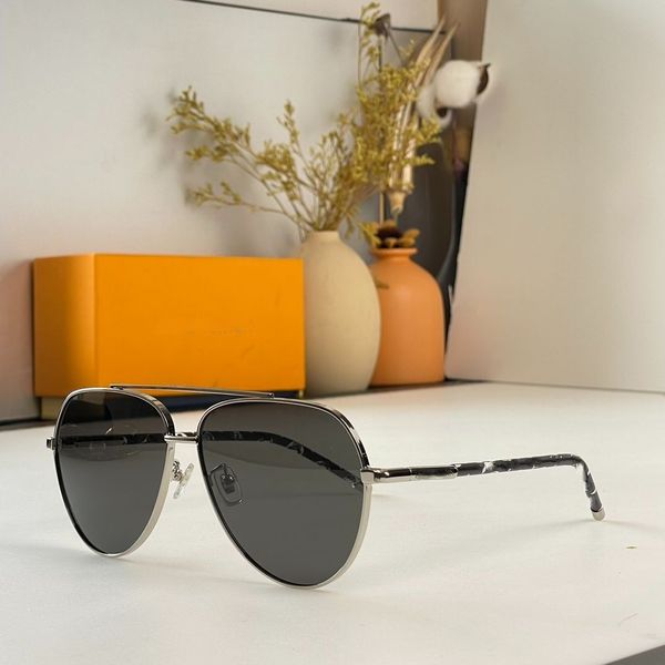 sunglasses designer luxury men's and women's sunglasses classic retro uv400 with box, White;black
sunglasses designer luxury men's and women's sunglasses classic retro uv400 with box, White;black