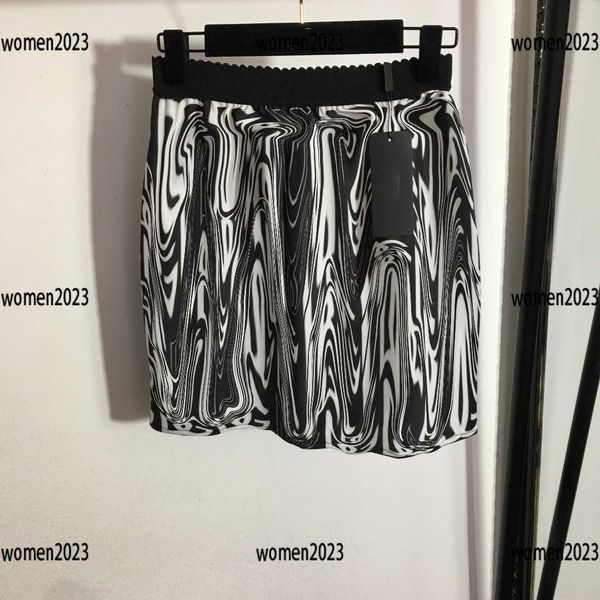 luxury women's skirt lady dress girl fashion product size s-l color changing letter print design summer new arrivals, Black
luxury women's skirt lady dress girl fashion product size s-l color changing letter print design summer new arrivals, Black