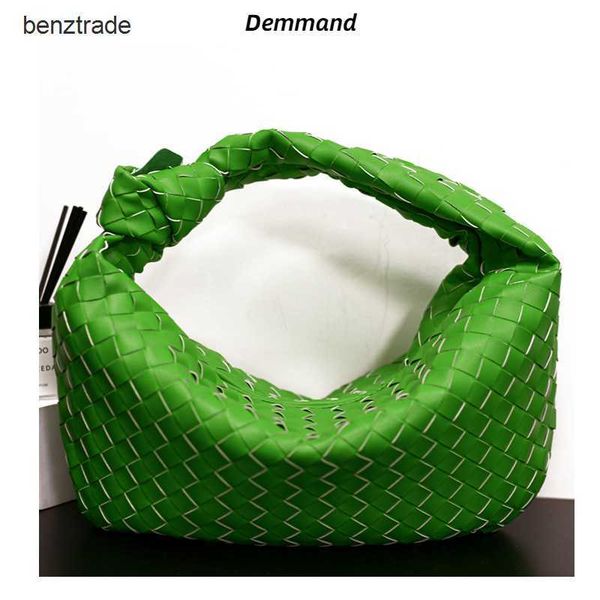 bottegs venets jodie commuter handbag woven armpit fashion knot cloud texture soft leather cowhorn bag women s large 5p0p
bottegs venets jodie commuter handbag woven armpit fashion knot cloud texture soft leather cowhorn bag women s large 5p0p