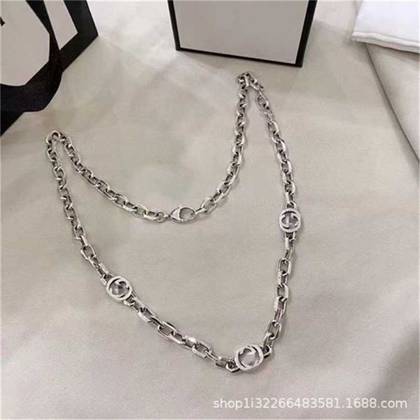2023 designer new fashion gujia silver 925 double reprinted interlocking necklace as old hip-hop men's and women's jewelry
2023 designer new fashion gujia silver 925 double reprinted interlocking necklace as old hip-hop men's and women's jewelry