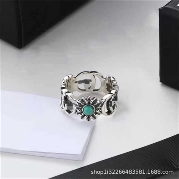 2023 designer new fashion jewelry 925 double turquoise small daisy old petal male and female style pair ring, Silver
2023 designer new fashion jewelry 925 double turquoise small daisy old petal male and female style pair ring, Silver