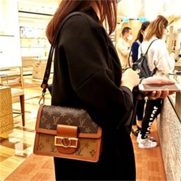 designer women evening bags designers 517350 womens handbags shoulder bag ladies fashion messenger 0293112
designer women evening bags designers 517350 womens handbags shoulder bag ladies fashion messenger 0293112