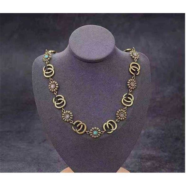 2023 designer new ancient family same necklace bracelet earrings double turquoise set, Silver
2023 designer new ancient family same necklace bracelet earrings double turquoise set, Silver
