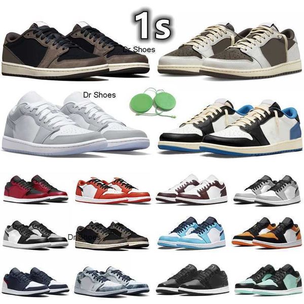 1 1s mens basketball shoes sneaker reverse dark mocha fragment wolf grey white camo diamond paint drip black cyber unc shadow toe men women
1 1s mens basketball shoes sneaker reverse dark mocha fragment wolf grey white camo diamond paint drip black cyber unc shadow toe men women