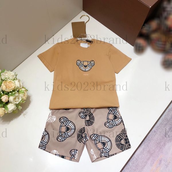 summer bear head short sleeve shorts sets 2023ss high end boys cotton t shirts tracksuits brand designer children sports sets fashion t shir, White
summer bear head short sleeve shorts sets 2023ss high end boys cotton t shirts tracksuits brand designer children sports sets fashion t shir, White