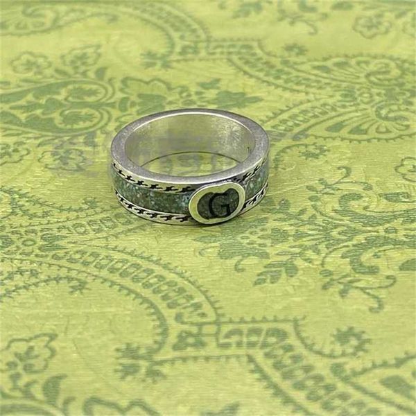 2023 designer new jewelry sterling silver used light green enamel interlocking letter men and women couple ring
2023 designer new jewelry sterling silver used light green enamel interlocking letter men and women couple ring