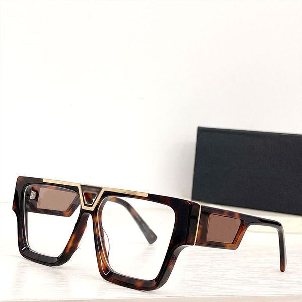 new fashion sunglasses for women summer dg5011 style uv400 proofed retro full frame glasses with framemulti-color option, White;black
new fashion sunglasses for women summer dg5011 style uv400 proofed retro full frame glasses with framemulti-color option, White;black