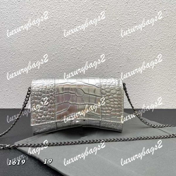 hourglass bag handbag shoulder bags designer handbags hpb crocodile skin fashion genuine leather gold black hardware 7 colors chain bags19cm
hourglass bag handbag shoulder bags designer handbags hpb crocodile skin fashion genuine leather gold black hardware 7 colors chain bags19cm