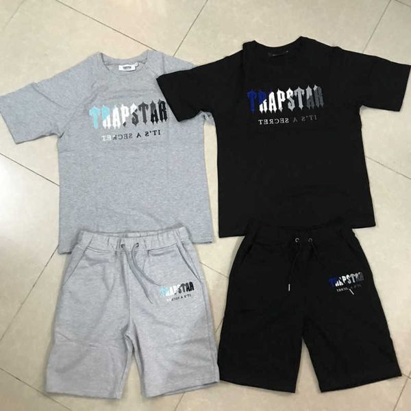 summer trapstar t shirt designer embroidered letters tshirt round neck short sleeve tee street fashion casual sports suit jogger pants, White;black
summer trapstar t shirt designer embroidered letters tshirt round neck short sleeve tee street fashion casual sports suit jogger pants, White;black