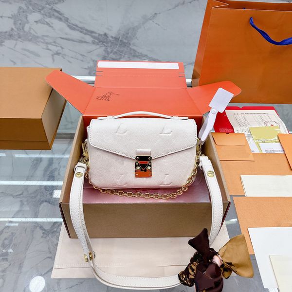 women luxury tote bag fashion designer bag two-tone handbags pu flap interior compartment handbags artwork totes sac
women luxury tote bag fashion designer bag two-tone handbags pu flap interior compartment handbags artwork totes sac