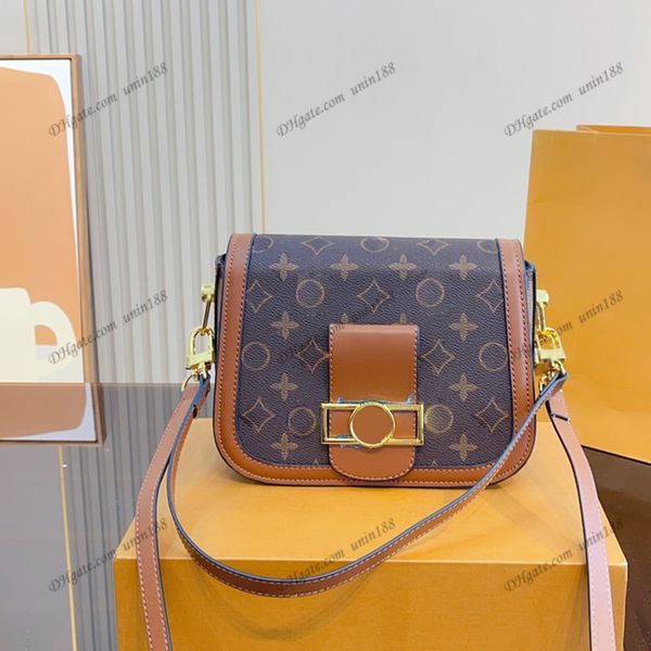 23 women luxurys designers classic totes bags pochette handbag leather imprint flowers detachable messenger bag messenger ladies wallets pou
23 women luxurys designers classic totes bags pochette handbag leather imprint flowers detachable messenger bag messenger ladies wallets pou