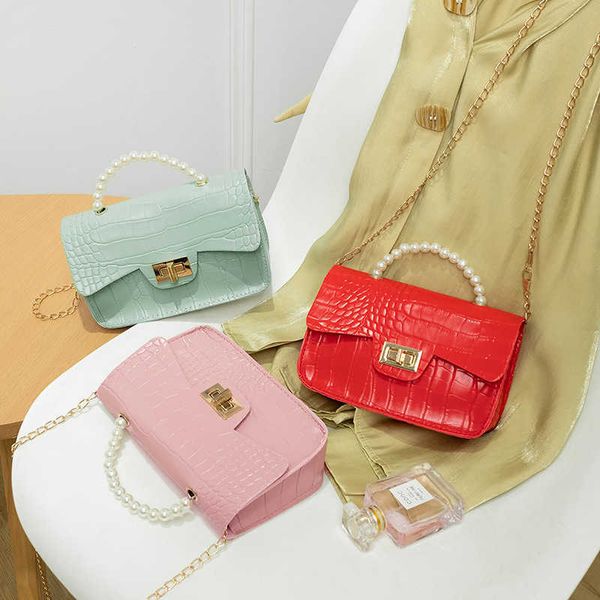new small square bag simple fashion one shoulder women's bag crossbody bag texture handbag
new small square bag simple fashion one shoulder women's bag crossbody bag texture handbag