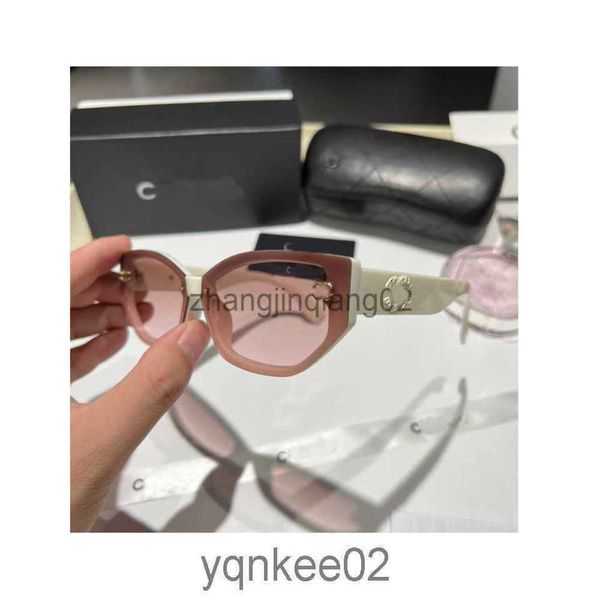 designer channel sunglass cycle luxurious fashion sport polarize sunglasses men women summer vintage baseball cat eye white glasses, White;black
designer channel sunglass cycle luxurious fashion sport polarize sunglasses men women summer vintage baseball cat eye white glasses, White;black