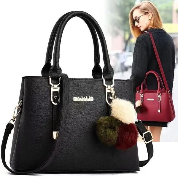 new lady handbag embroidery women's totes bag mom's large capacity simple and fashionable mom's crossbody bag korean version
new lady handbag embroidery women's totes bag mom's large capacity simple and fashionable mom's crossbody bag korean version