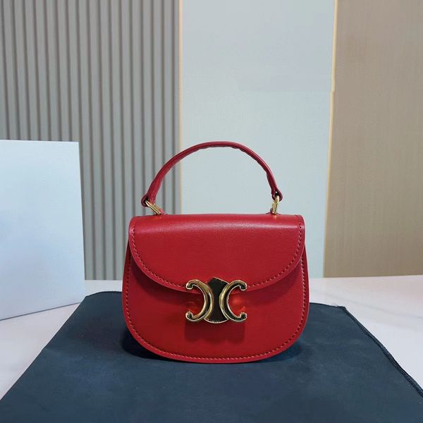 high-quality saddles bag women's brand one shoulder cross-body handbag purse when fashion design leather handbag senior diagonal messen
high-quality saddles bag women's brand one shoulder cross-body handbag purse when fashion design leather handbag senior diagonal messen