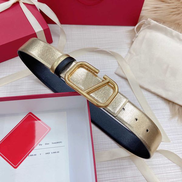 classic retro double-sided original plate leather belt fashion letters pure copper buckle men women casual belt r belts width 4.0cm with red, Black;brown
classic retro double-sided original plate leather belt fashion letters pure copper buckle men women casual belt r belts width 4.0cm with red, Black;brown