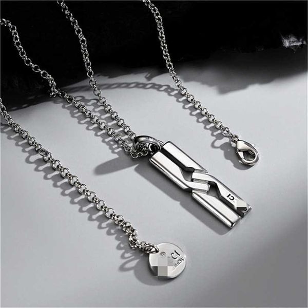 2023 designer new fashion jewelry gujia s925 silver double rectangular necklace, personalized fashion pendant, men's and women's p
2023 designer new fashion jewelry gujia s925 silver double rectangular necklace, personalized fashion pendant, men's and women's p