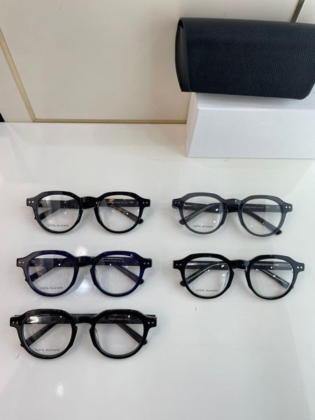 men and women eye glasses frames eyeglasses frame clear lens mens womens 8832 latest random box, Silver
men and women eye glasses frames eyeglasses frame clear lens mens womens 8832 latest random box, Silver