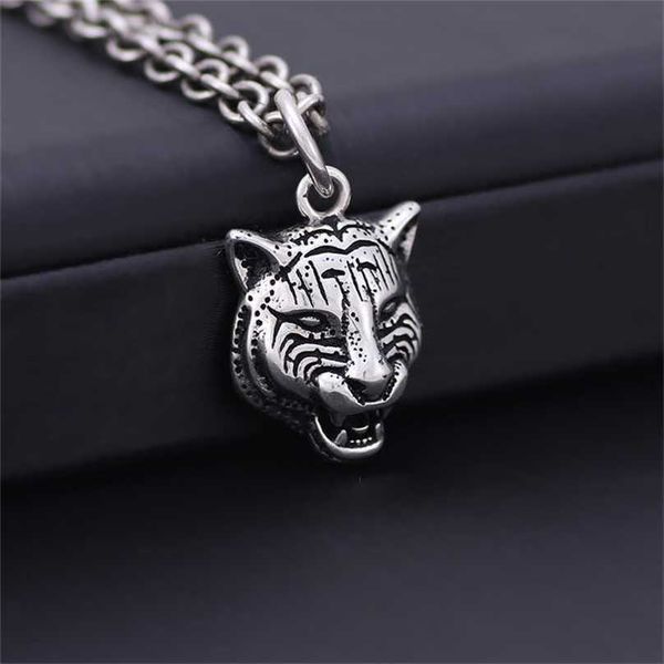 2023 designer new jewelry family men's sterling silver necklace temperament wolf king totem tiger gift pendant zodiac sign
2023 designer new jewelry family men's sterling silver necklace temperament wolf king totem tiger gift pendant zodiac sign