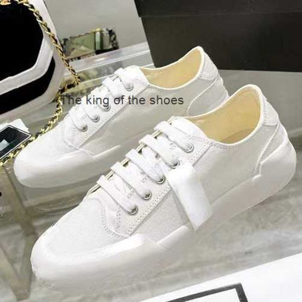 dress shoes summer 2022 new style small fragrant casual canvas shoes women's flat leather pad white shallow mouth board, Black
dress shoes summer 2022 new style small fragrant casual canvas shoes women's flat leather pad white shallow mouth board, Black