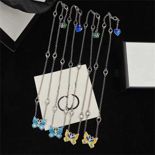 2023 designer new jewelry o-chain double heart pendant butterfly gel drop necklace brass fashion versatile sweater chain, Silver
2023 designer new jewelry o-chain double heart pendant butterfly gel drop necklace brass fashion versatile sweater chain, Silver