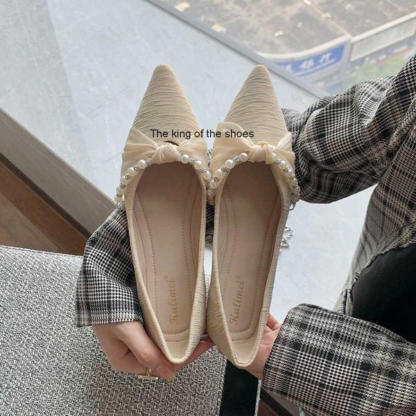 pointed single shoes women's fashion bow beaded flat shoes shallow mouth temperament soft bottom small fragrant ladle shoes bean, Black
pointed single shoes women's fashion bow beaded flat shoes shallow mouth temperament soft bottom small fragrant ladle shoes bean, Black