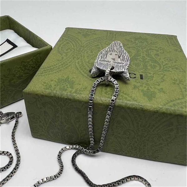 2023 designer new fashion jewelry gujia fashion domineering double wolf head pendant necklace an old trend, Silver
2023 designer new fashion jewelry gujia fashion domineering double wolf head pendant necklace an old trend, Silver